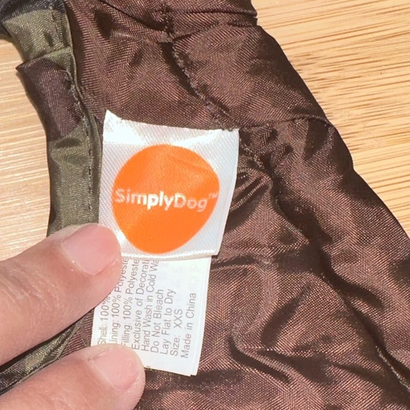 SimplyDog - Faux fur hood camo dog jacket - Picture 6 of 8